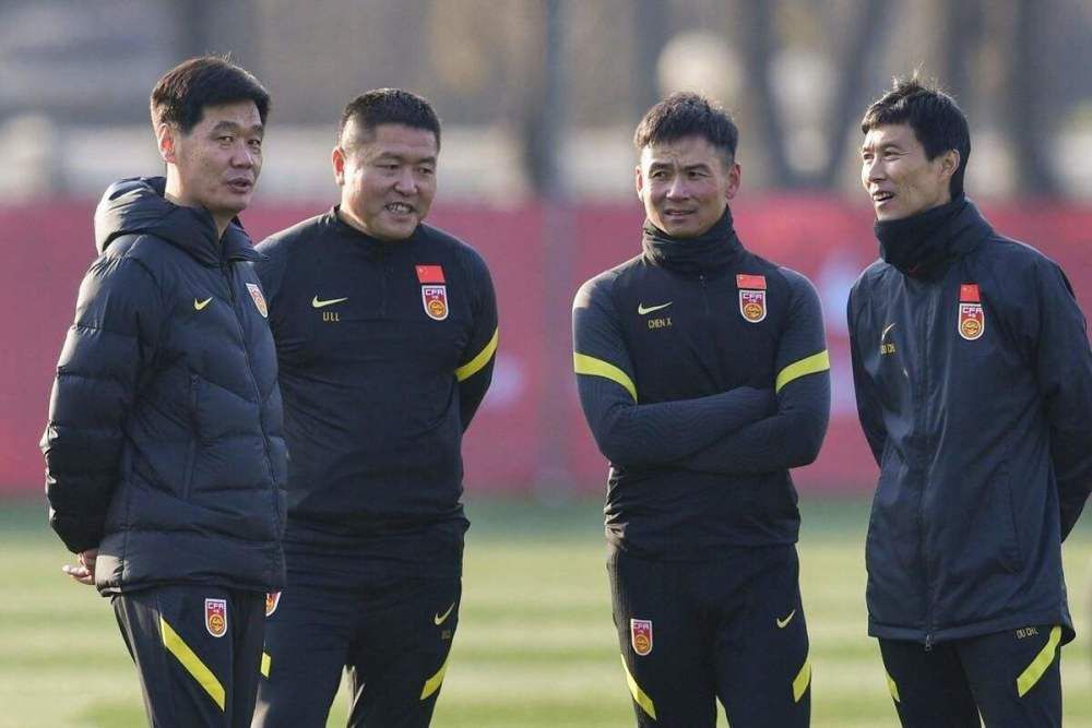 哪个软件做ppt比较好并且免费